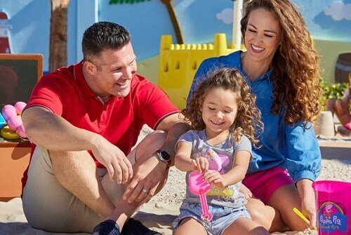 Pirate-island-sand-play-1