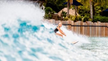 surf-lessons-e1580830102695-min